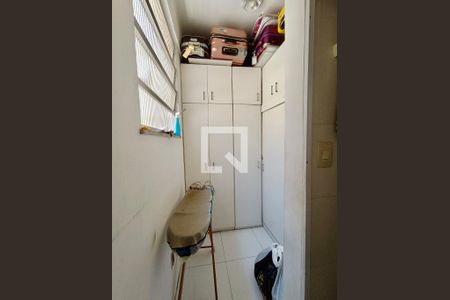 Apartamento à venda com 90m², 3 quartos e sem vagaQuarto serviço