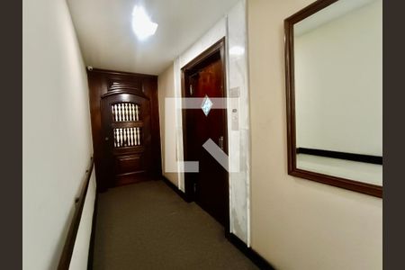 Apartamento à venda com 90m², 3 quartos e sem vagaPortaria