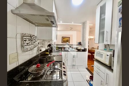 Apartamento à venda com 90m², 3 quartos e sem vagaCozinha