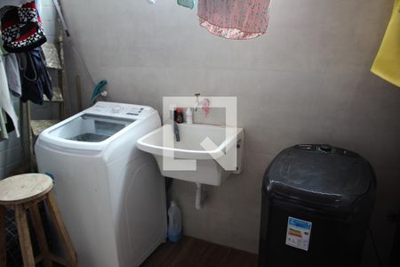 Apartamento à venda com 102m², 3 quartos e 1 vagaÁrea de Serviço