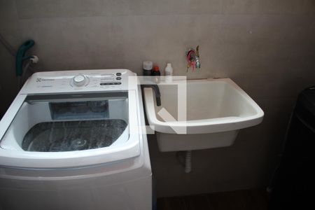 Apartamento à venda com 102m², 3 quartos e 1 vagaÁrea de Serviço