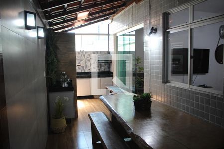 Apartamento à venda com 102m², 3 quartos e 1 vagaChurrasqueira