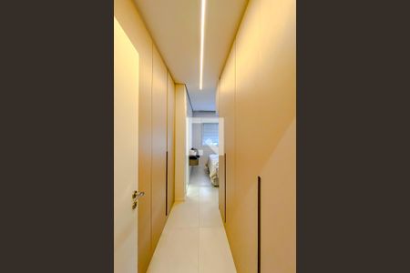 Apartamento para alugar com 265m², 3 quartos e 2 vagasQuarto 2 - Suíte