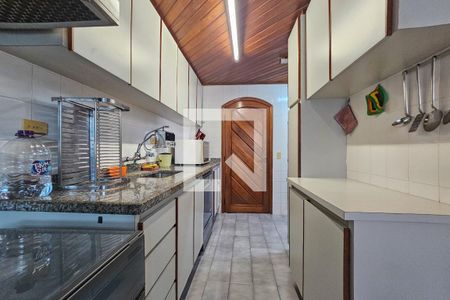 Apartamento para alugar com 110m², 3 quartos e 2 vagasCozinha