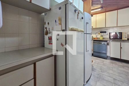 Apartamento para alugar com 110m², 3 quartos e 2 vagasCozinha