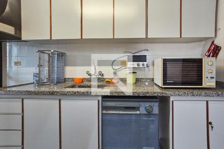 Apartamento para alugar com 110m², 3 quartos e 2 vagasCozinha