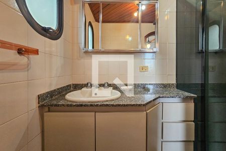 Apartamento para alugar com 110m², 3 quartos e 2 vagasBanheiro da Suíte