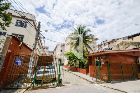 Apartamento para alugar com 70m², 2 quartos e 1 vagaFachada