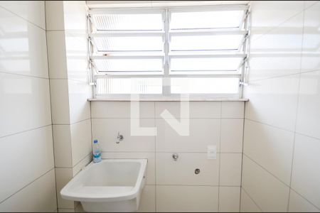 Apartamento para alugar com 70m², 2 quartos e 1 vagaÁrea de Serviço