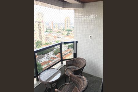 Apartamento à venda com 127m², 3 quartos e 2 vagas Apartamento à venda com 127m², 3 quartos e 2 vagasVaranda da Sala