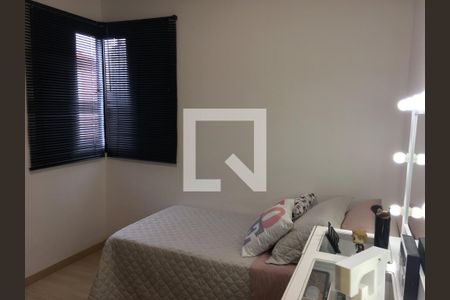 Apartamento à venda com 127m², 3 quartos e 2 vagas Apartamento à venda com 127m², 3 quartos e 2 vagasQuarto 1