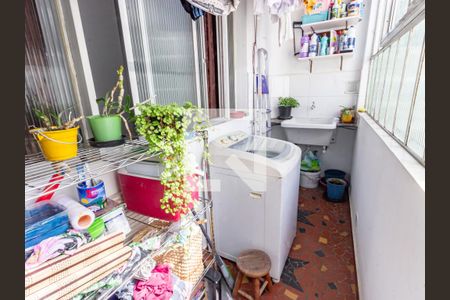 Apartamento à venda com 90m², 2 quartos e sem vagaÁrea de Serviço