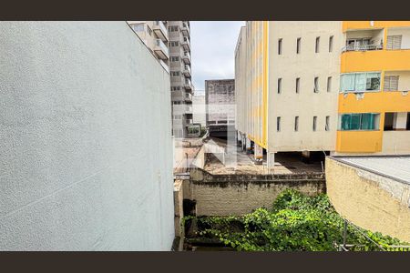 Casa à venda com 297m², 4 quartos e 4 vagas Casa à venda com 297m², 4 quartos e 4 vagasQuarto 1 Vista