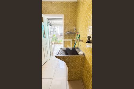 Casa à venda com 297m², 4 quartos e 4 vagas Casa à venda com 297m², 4 quartos e 4 vagasÁrea de Serviço