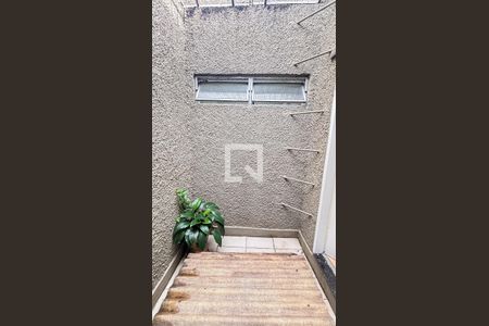 Casa à venda com 297m², 4 quartos e 4 vagas Casa à venda com 297m², 4 quartos e 4 vagasJardim de Inverno