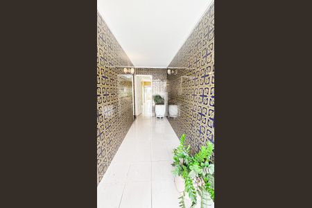 Casa à venda com 297m², 4 quartos e 4 vagas Casa à venda com 297m², 4 quartos e 4 vagasEntrada