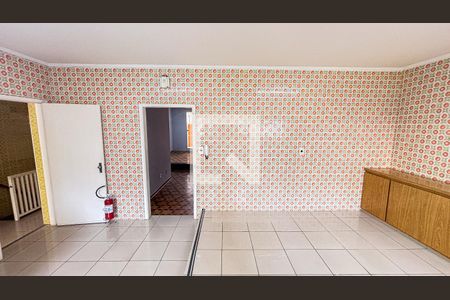 Casa à venda com 297m², 4 quartos e 4 vagas Casa à venda com 297m², 4 quartos e 4 vagasCozinha - Sala de Jantar