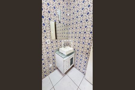 Casa à venda com 297m², 4 quartos e 4 vagas Casa à venda com 297m², 4 quartos e 4 vagasBanheiro da Suíte