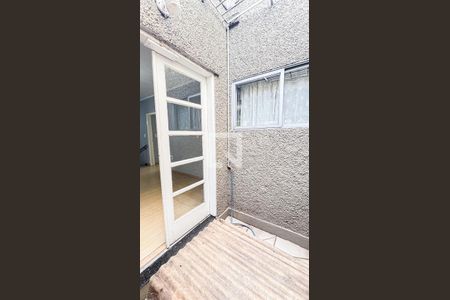 Casa à venda com 297m², 4 quartos e 4 vagas Casa à venda com 297m², 4 quartos e 4 vagasJardim de Inverno