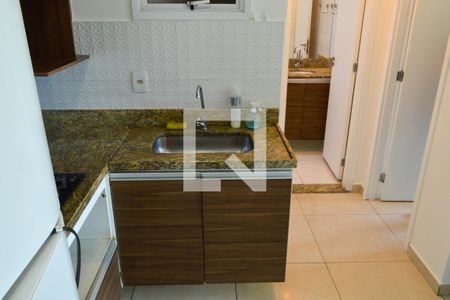 Sala /Cozinha  de apartamento para alugar com 1 quarto, 36m² em Taquara, Rio de Janeiro