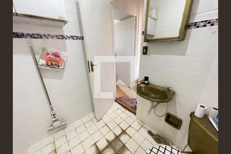 Apartamento à venda com 50m², 2 quartos e 1 vaga Apartamento à venda com 50m², 2 quartos e 1 vagaBanheiro