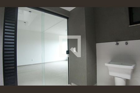 Casa à venda com 75m², 2 quartos e 1 vagaÁrea de Serviço