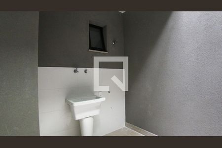 Casa à venda com 75m², 2 quartos e 1 vagaÁrea de Serviço