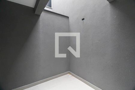 Casa de condomínio à venda com 75m², 2 quartos e 1 vagaÁrea de Serviço