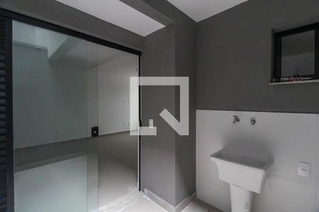 Casa de condomínio à venda com 75m², 2 quartos e 1 vagaÁrea de Serviço