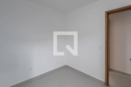 Casa de condomínio à venda com 75m², 2 quartos e 1 vagaQuarto