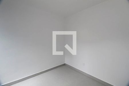 Casa de condomínio à venda com 75m², 2 quartos e 1 vagaQuarto