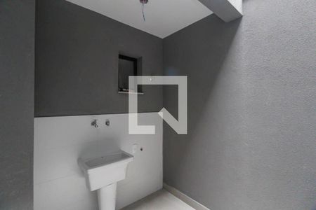 Casa de condomínio à venda com 75m², 2 quartos e 1 vagaÁrea de Serviço