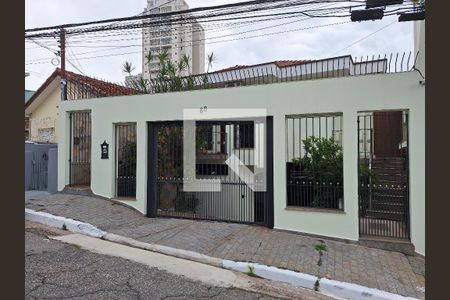 Casa à venda com 207m², 3 quartos e 5 vagasFachada