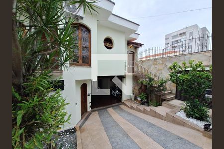 Casa à venda com 207m², 3 quartos e 5 vagasEntrada