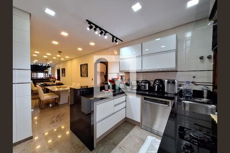 Casa à venda com 207m², 3 quartos e 5 vagasCozinha