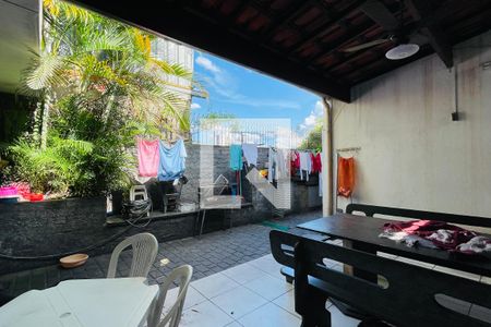 Casa à venda com 330m², 3 quartos e 6 vagasÁrea da Churrasqueira