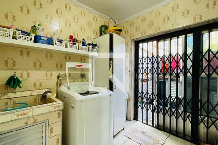 Casa à venda com 330m², 3 quartos e 6 vagasÁrea de Serviço