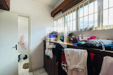 Casa à venda com 330m², 3 quartos e 6 vagasCloset da Suíte