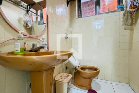 Casa à venda com 330m², 3 quartos e 6 vagasLavabo 2