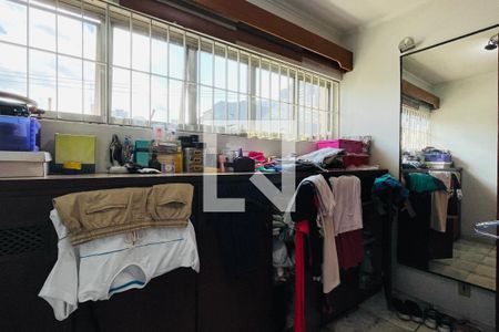 Casa à venda com 330m², 3 quartos e 6 vagasCloset da Suíte