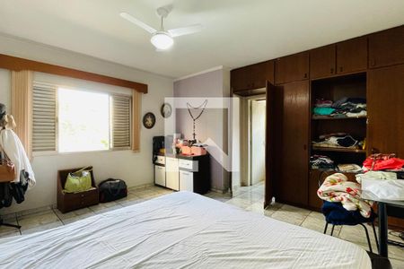 Casa à venda com 330m², 3 quartos e 6 vagasSuíte