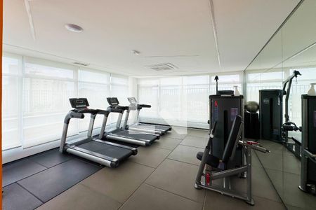 Studio para alugar com 27m², 1 quarto e sem vaga Studio para alugar com 27m², 1 quarto e sem vagaAcademia