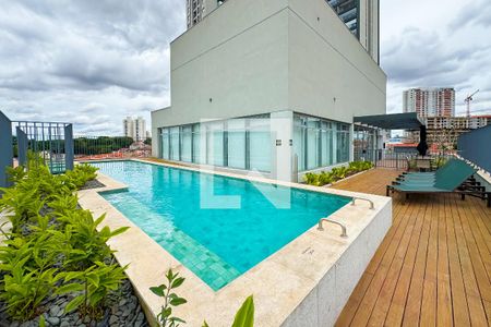 Studio para alugar com 27m², 1 quarto e sem vaga Studio para alugar com 27m², 1 quarto e sem vagaPiscina
