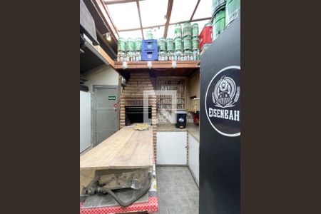 Casa à venda com 200m², 2 quartos e 2 vagasÁrea  - Churrasqueira