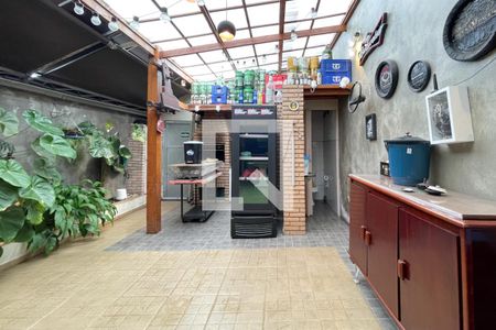 Casa à venda com 200m², 2 quartos e 2 vagasÁrea  - Churrasqueira