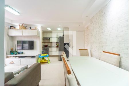 Sala de apartamento à venda com 2 quartos, 52m² em Vila Alzira, Santo André