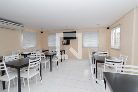 Apartamento à venda com 56m², 2 quartos e 1 vaga Apartamento à venda com 56m², 2 quartos e 1 vagaÁrea comum - Salão de festas