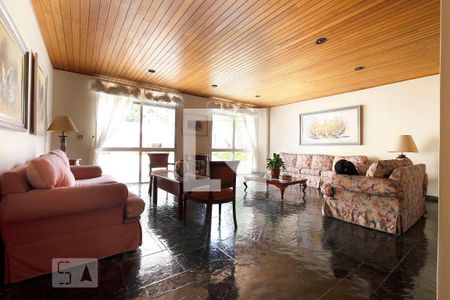 Apartamento para alugar com 30m², 1 quarto e 1 vaga Apartamento para alugar com 30m², 1 quarto e 1 vagaSalão de Festas