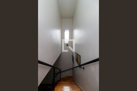 Casa à venda com 190m², 3 quartos e 2 vagasCorredor