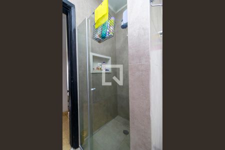 Casa à venda com 190m², 3 quartos e 2 vagasBanheiro